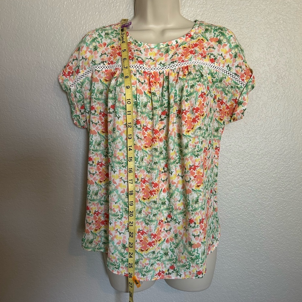 LOFT Green and Pink Floral Lightweight Blouse Sz S - Picture 7 of 7